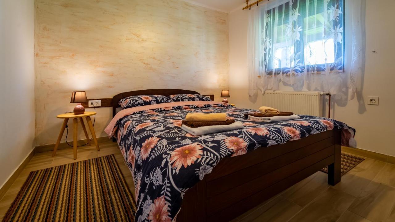 Holiday Home "Sleme" With Jacuzzi, Big Garden And Arbor With Fireplace Skrad المظهر الخارجي الصورة