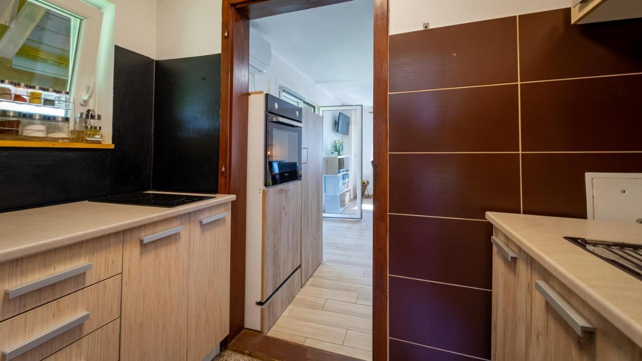 Holiday Home "Sleme" With Jacuzzi, Big Garden And Arbor With Fireplace Skrad المظهر الخارجي الصورة